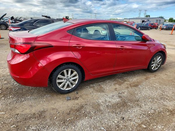 2014 HYUNDAI ELANTRA GLS (Middle)