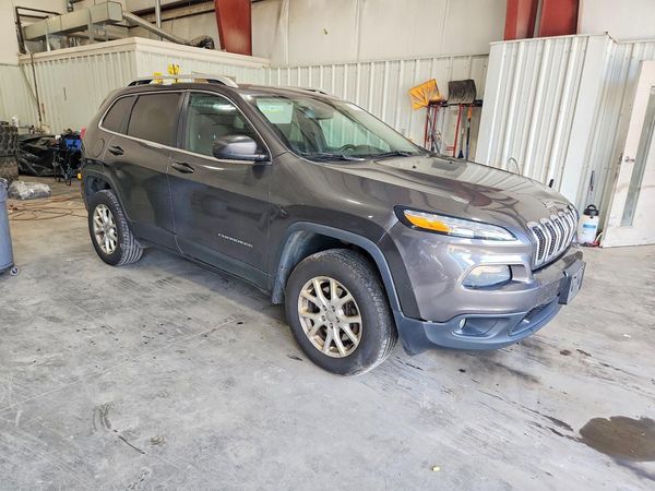 2018 JEEP CHEROKEE LATITUDE PLUS 4X4