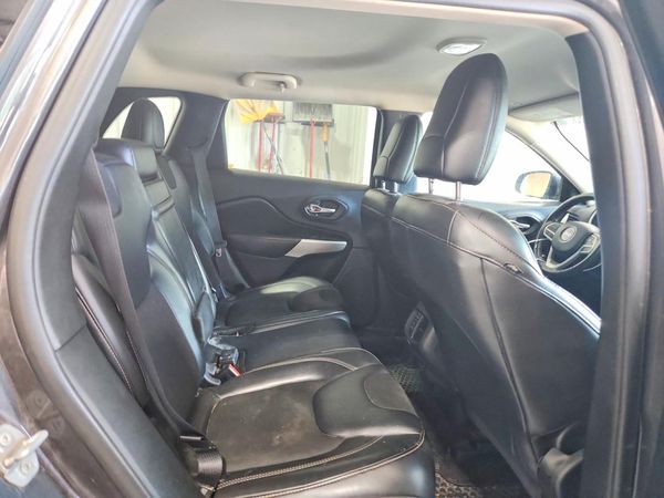 2018 JEEP CHEROKEE LATITUDE PLUS 4X4