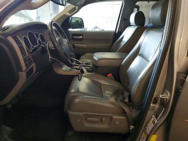 2013 TOYOTA SEQUOIA Limited