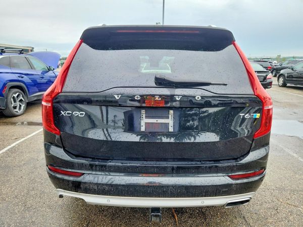 2016 VOLVO XC90 SV42 Momentum