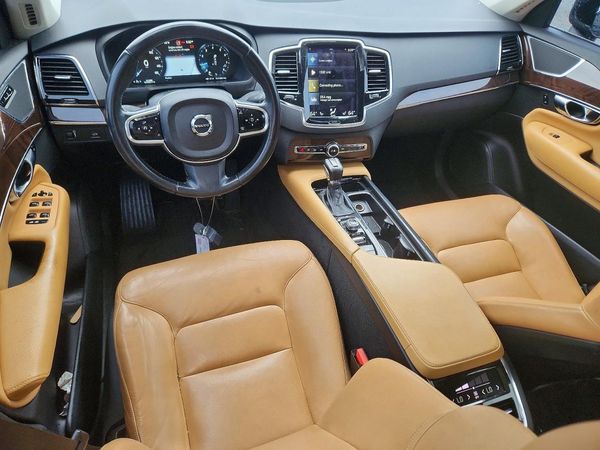 2016 VOLVO XC90 SV42 Momentum