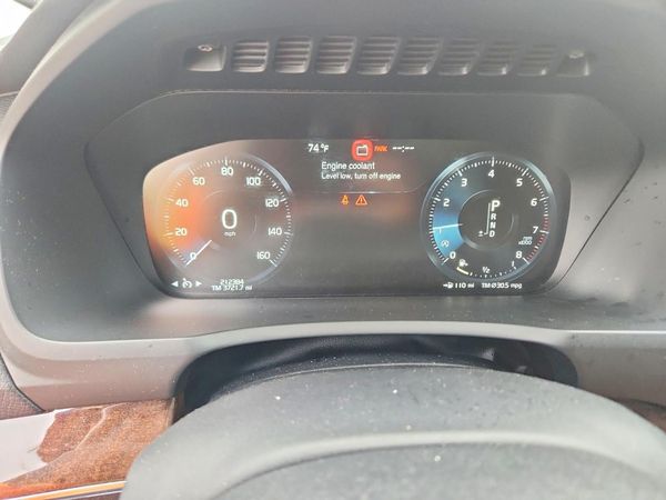 2016 VOLVO XC90 SV42 Momentum