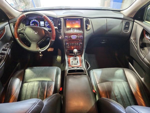 2017 INFINITI QX50