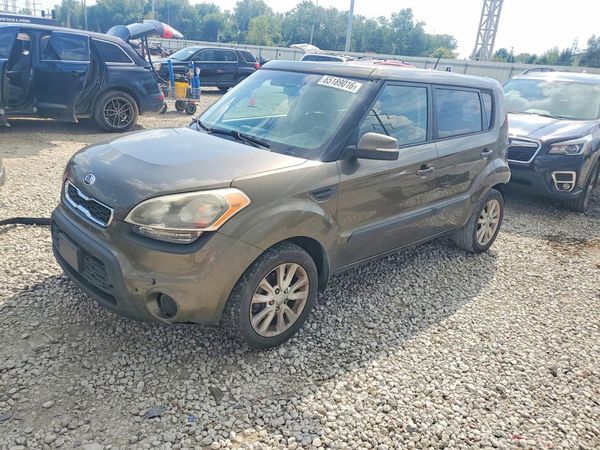 2012 KIA SOUL GL — Front 3/4