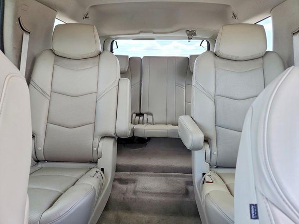 2018 CADILLAC ESCALADE