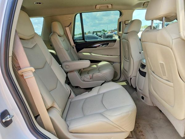 2018 CADILLAC ESCALADE
