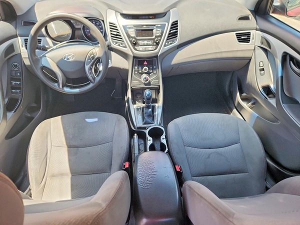 2014 HYUNDAI ELANTRA