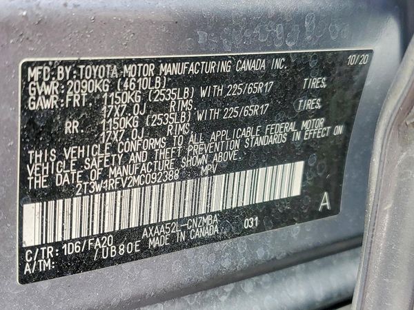 2021 TOYOTA RAV4 XLE