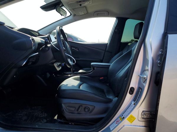 2018 TOYOTA PRIUS Plus/Premium/Advanced