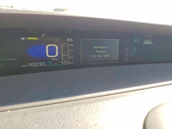 2018 TOYOTA PRIUS Plus/Premium/Advanced