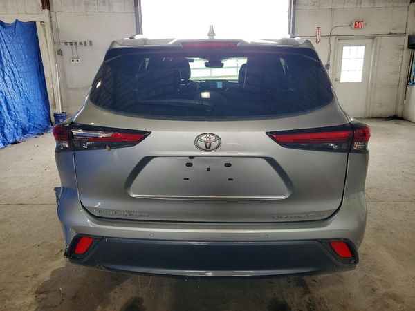 2021 TOYOTA HIGHLANDER