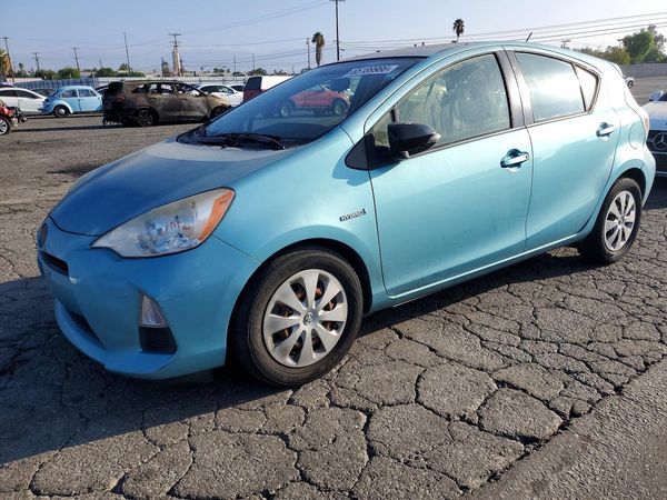 2012 TOYOTA PRIUS