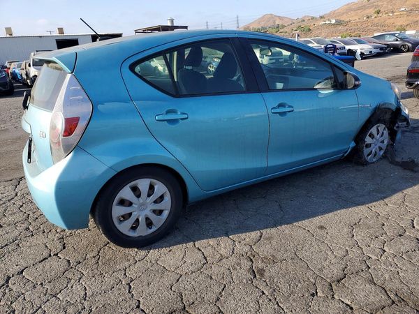 2012 TOYOTA PRIUS
