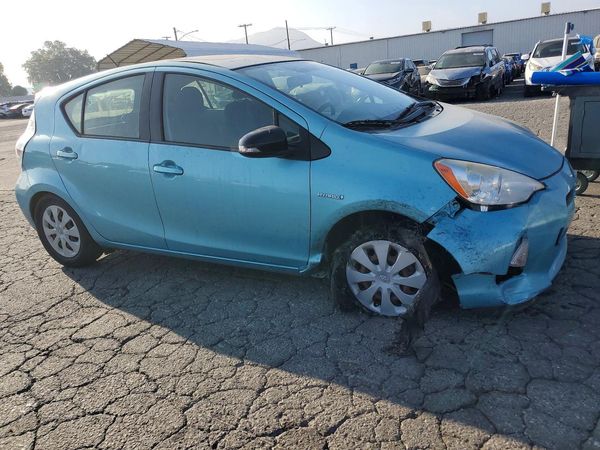 2012 TOYOTA PRIUS