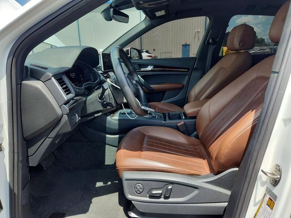 2018 AUDI Q5 quattro Premium Plus