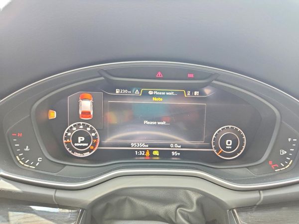 2018 AUDI Q5 quattro Premium Plus