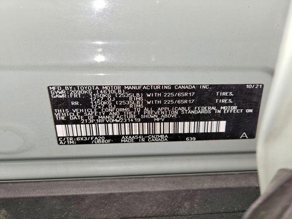 2021 TOYOTA RAV4 XLE