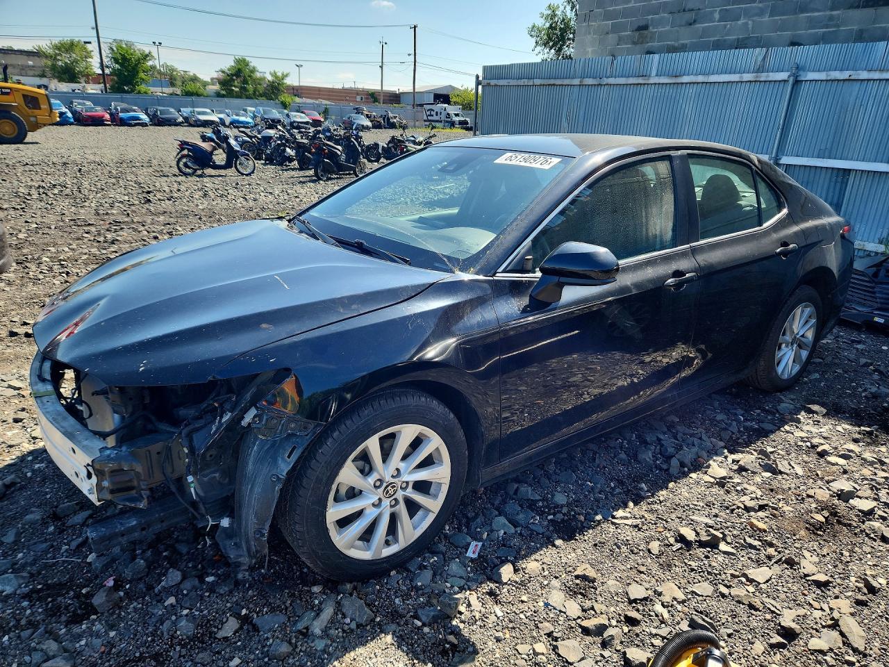 2024 TOYOTA CAMRY