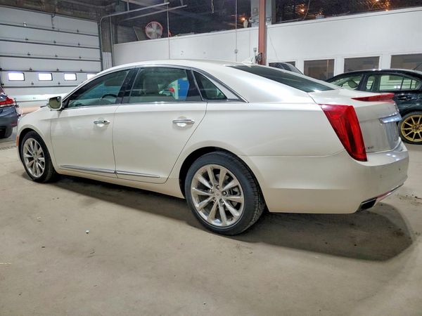 2013 CADILLAC XTS Premium