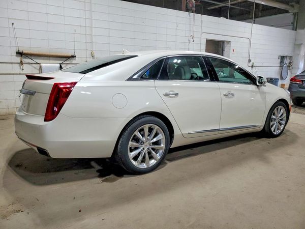 2013 CADILLAC XTS Premium
