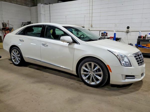 2013 CADILLAC XTS Premium