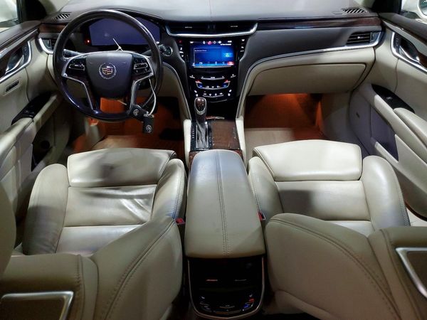 2013 CADILLAC XTS Premium