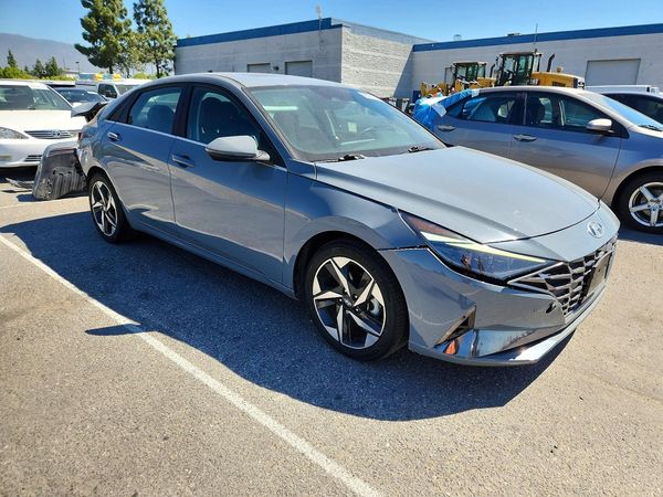 2023 HYUNDAI ELANTRA
