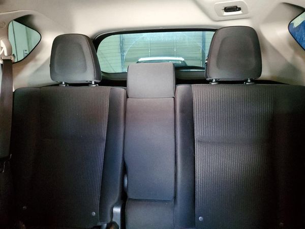 2015 TOYOTA RAV4 LE (X Grade)