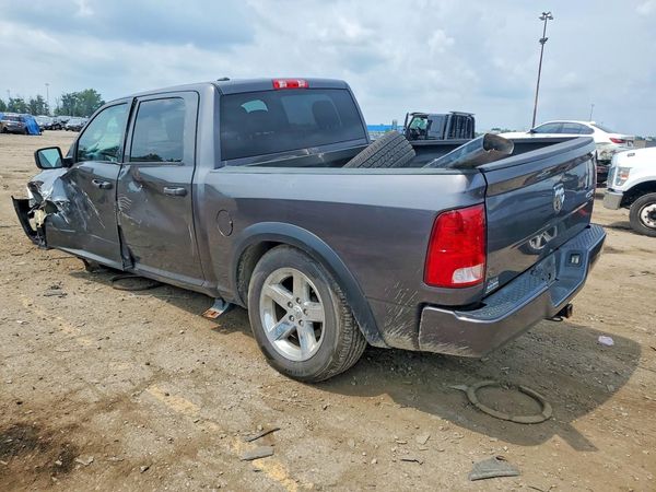 2017 RAM 1500 ST