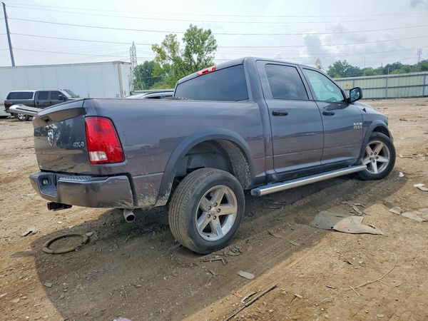 2017 RAM 1500 ST