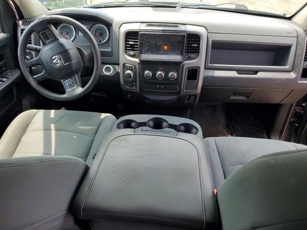2017 RAM 1500 ST