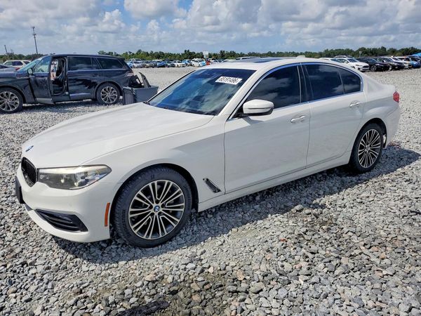 2018 BMW 530