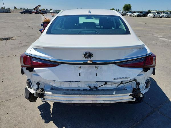 2025 LEXUS ES300 300h Premium — DIRR