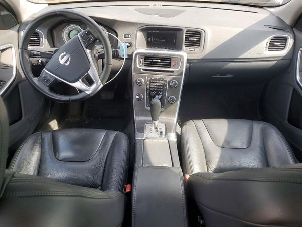 2012 VOLVO S60