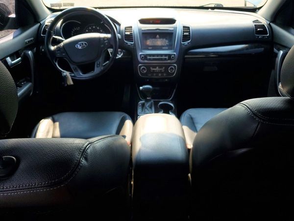 2014 KIA SORENTO Base/ LX