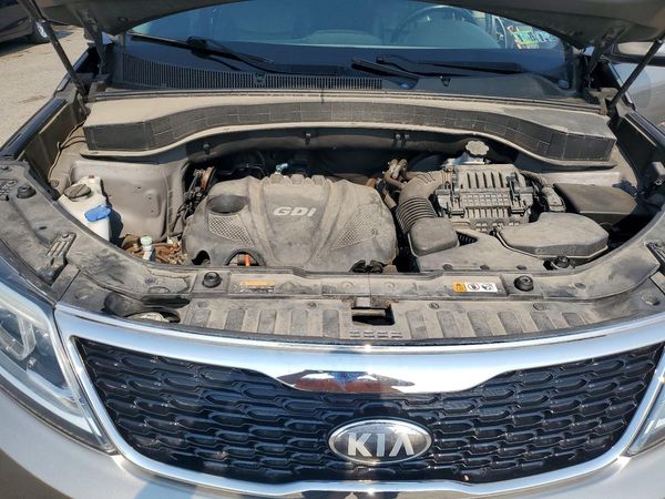 2014 KIA SORENTO Base/ LX