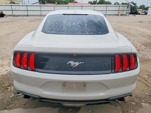 2020 FORD MUSTANG I4 Coupe