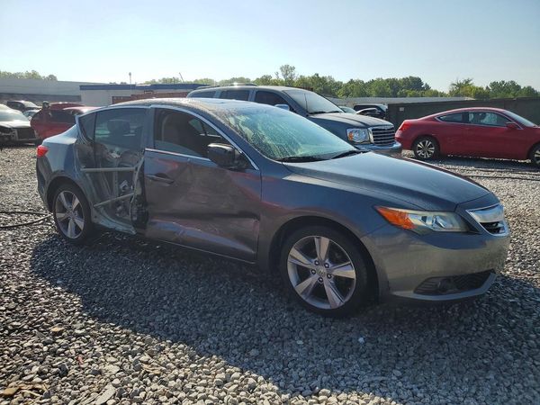 2013 ACURA ILX