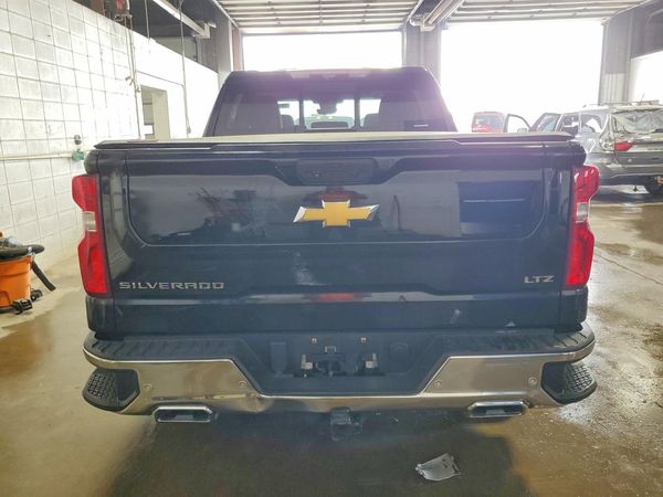 2022 CHEVROLET SILVERADO LTZ