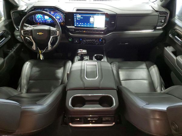 2022 CHEVROLET SILVERADO LTZ