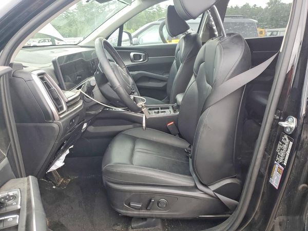 2025 KIA SORENTO