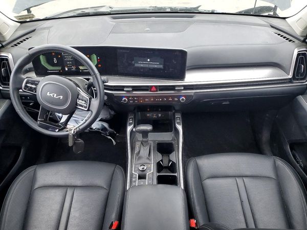 2025 KIA SORENTO