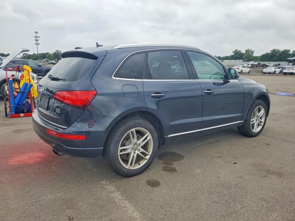 2017 AUDI Q5 quattro Premium Plus