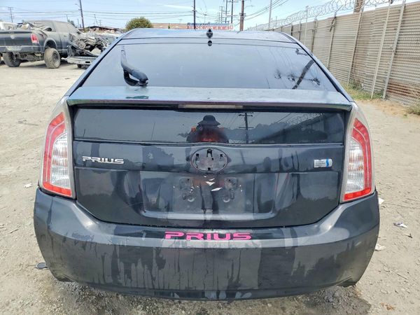 2012 TOYOTA PRIUS