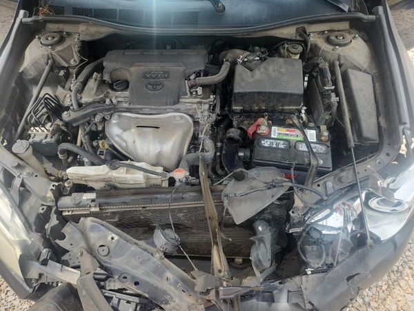 2016 TOYOTA CAMRY