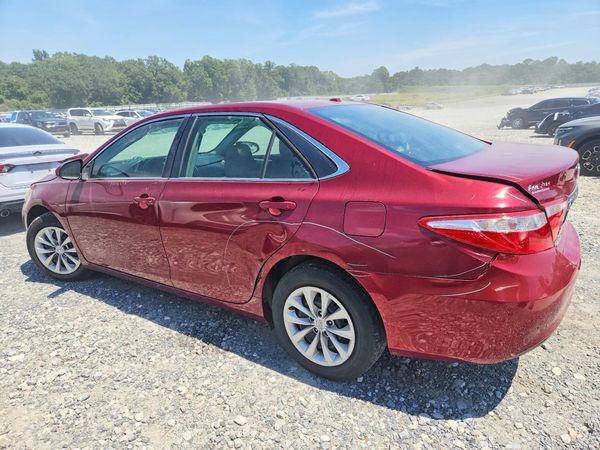 2016 TOYOTA CAMRY