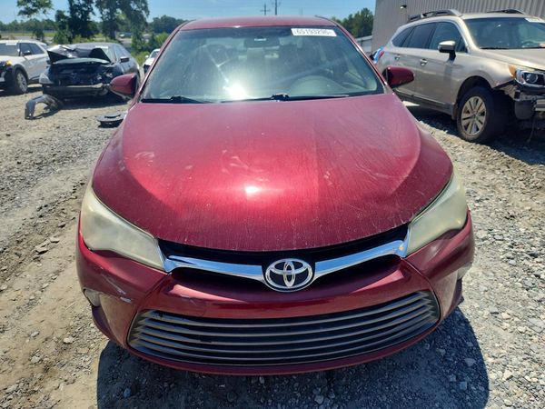 2016 TOYOTA CAMRY
