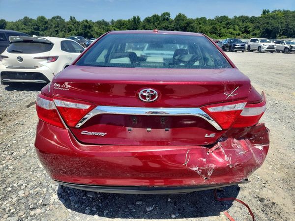 2016 TOYOTA CAMRY