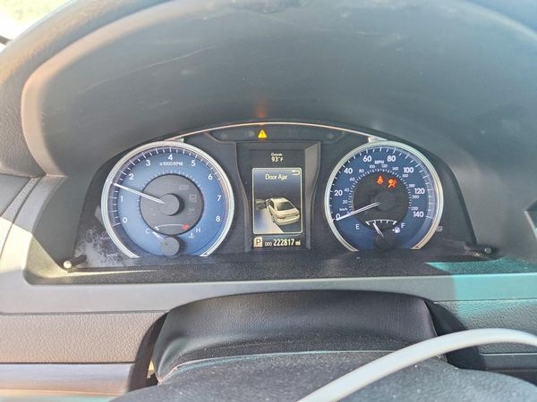 2016 TOYOTA CAMRY